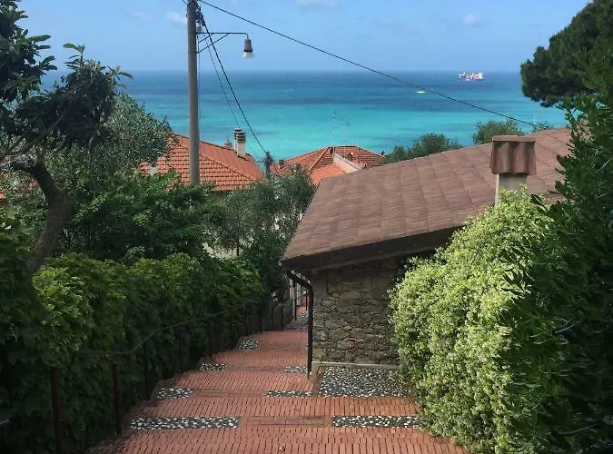 Amazing Tellaro